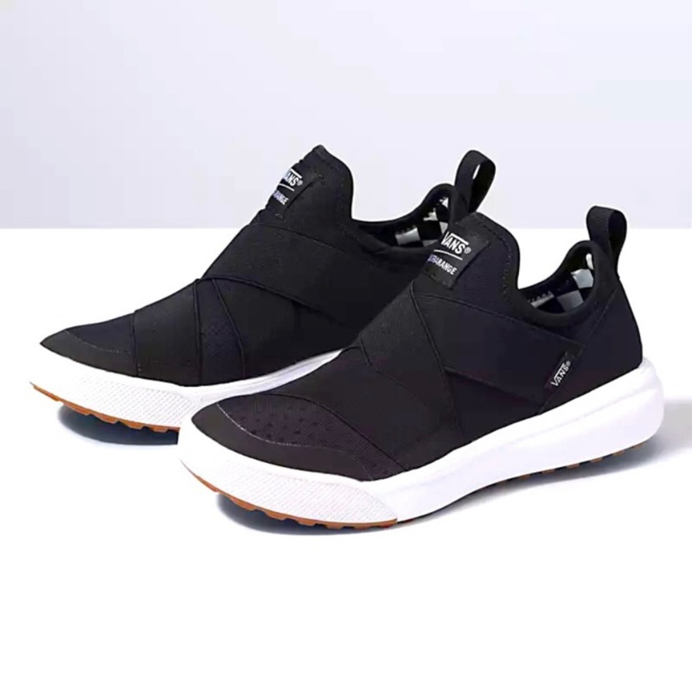 Vans Ultrarange Gore Shoe • Black • Slip On